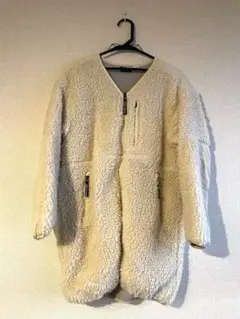 FIRST DOWN ボアジャケット クリーム