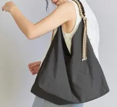 LE VERNIS ルベルニ パラコード ワンハンドルトートバッグ A4可グレー