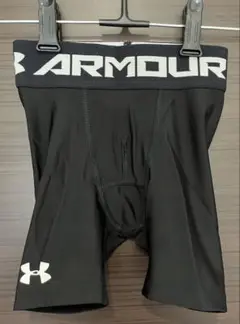 新品 UNDER ARMOUR コンプレッションインナー 黒タイツ YSM130