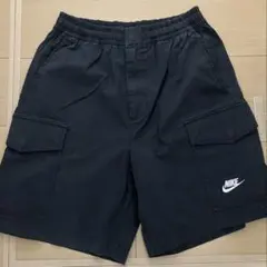 NIKE ショートパンツ ブラック メンズ Sサイズ　中古品　※ロゴの横に穴ありのサムネイル