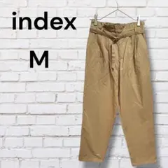 インデックス M ベージュ テーパードパンツ　ウエストリボン付き　キレイ目のサムネイル