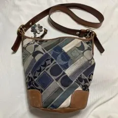 COACH パッチワーク ショルダー ハーフムーン デニム　1385 COACH パッチワーク ショルダー ハーフムーン デニム 1385 - メルカリ
