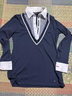 TOMMY HILFIGER ネイビー Vネック Tシャツ M