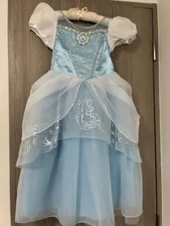デズニーストア　シンデレラ　ドレス　サイズ120㎝