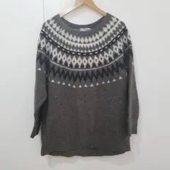 ★シンプリシテェ　ノルディック柄　ラウンドネックセーター　求心柄　長袖　グレー