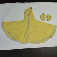 ベビー用フリーサイズ　mont-bell イエローポンチョ 足カバー付き