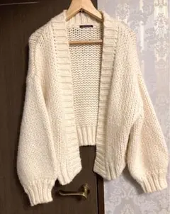 新品未使用　URBAN RESEARCH ニットカーディガン バルーン袖