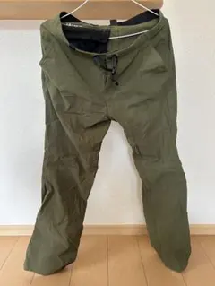 mont-bell オリーブ色 Mサイズ パンツのサムネイル