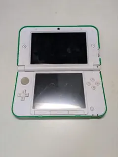 【動作確認済】ニンテンドー3DS LL 緑色カバー・充電コード付き