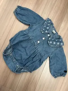 tete a teteデニム調　花刺繍襟　ロンパース　70