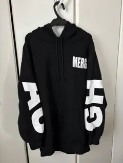 オールシーズン　秋冬　パーカー