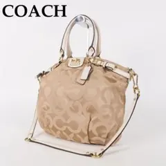 美品 COACH ショルダーバッグ 2way チャーム付 キャンバス ロゴ金具