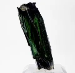 ビビアナイト（藍鉄鉱）母岩付 ブラジル産 鉱物標本 - メルカリ