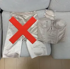 ※値下げ中超美品トリートドレッシング　ブライダルインナー　ショートビスチェb75