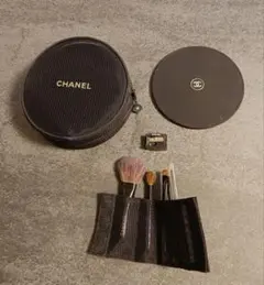 未使用】 CHANEL ON THE GO BRUSH SET ブラシ3点 - メルカリ