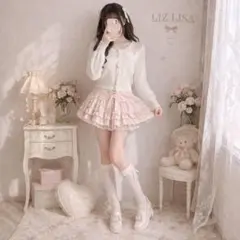 LIZLISA ニットカーディガン 白 レース 花 バラボタン ガーリーのサムネイル