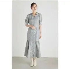 ⚠️連休限定 花柄 グレー シャツワンピース 半袖 rienda