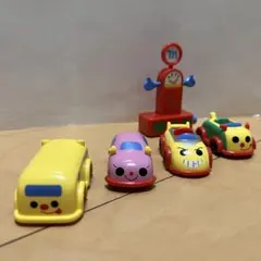 ゴーゴーカートくん　セット　おもちゃ　車