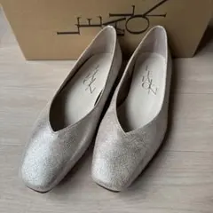 未使用　フラットシューズ22.5cm