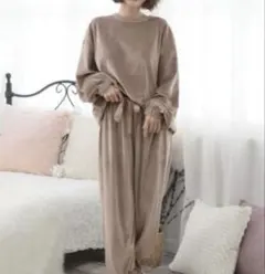 Item thumbnail for item 8206e09e-7a52-47e8-96b5-fc2a3d24b137