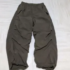 カーキ色 ワークパンツ GU