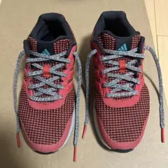 アディダス　MANA BOUNCEKNIT ランニングシューズ　ビビッドレッドのサムネイル