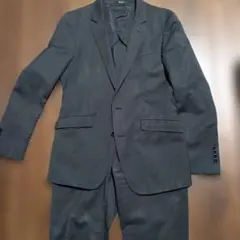 ダークグレー ストライプ ビジネススーツ