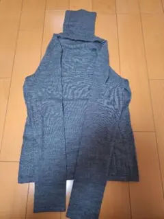 COMME CA ISM グレー タートルネックニット