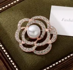 ブローチ　パール　ラインストーン　バラ　卒業式　入学式　ピンクゴールド