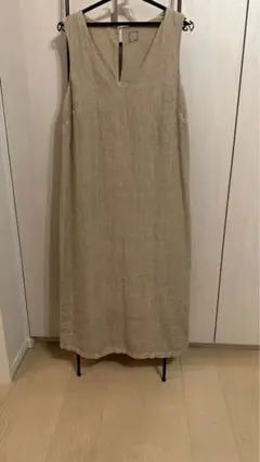 BEAMS 120%lino リネンVネックノースリーブワンピース