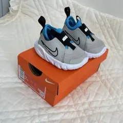 NIKE ベビーシューズ　FLEX RUNNER 8cm ファーストシューズ