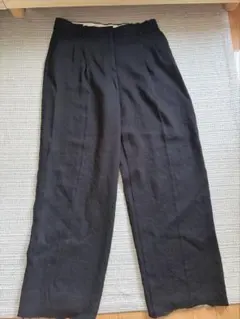 ZARA スラックス　黒のサムネイル