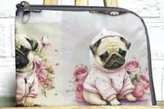 ハンドメイド　パグ柄のマルチポーチ
