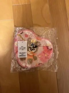 完売品 新品 ニナズクローゼット ハート型ポーチ ペールピンク 