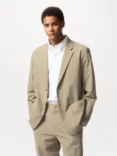 1回着 25年モデル ユニクロ ウルトラストレッチジャケット ベージュ S