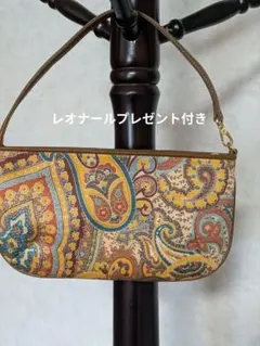 Item thumbnail for item 77a16100-07bb-4952-9208-3b5cabf41fe3