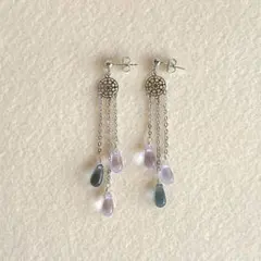 ♥️チェコドロップビーズのゆらりエスニックピアス♪　ハンドメイド