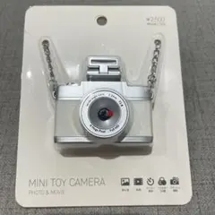 3COINS スリコ　ミニトイカメラ アイボリー