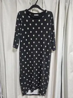 ZARA　ドットワンピース