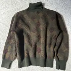 AUTHENTIC オーセンティック オリーブグリーンタートルネックニット