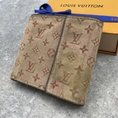 ルイヴィトン　ポルトビエカルトクレディ　モノグラムミニ　折り財布　レッド