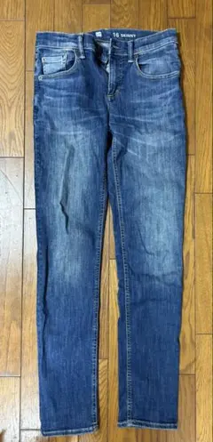 Item thumbnail for item 55eca210-5af5-4a9e-8b26-ea672eb931c7