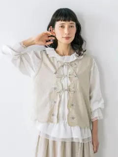 タグ付き未使用 サマンサモスモス kazumi 刺繍入リボンベスト ベージュ