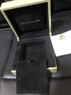 ヴァンクリーフ&アーペル　アクセサリーケース