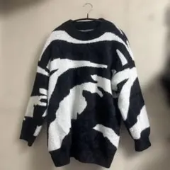 オーバーサイズゼブラニット