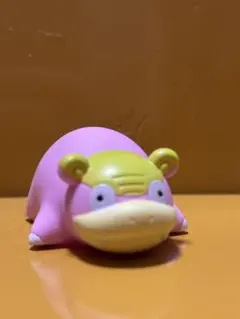 ポケモン　ヤドン　フィギュア