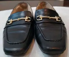 り*ん様 ローファー 黒 フラットシューズ金具付き L表記だけど23〜23.5