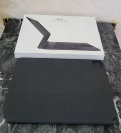 iPad Magic Keyboard モデルA2261 MXQT2J/A