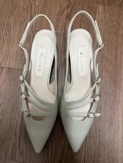 新品DIANA ストラップパンプス 23cmのサムネイル