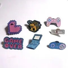 ピンキーモンキーピンバッジセット色々 - メルカリ